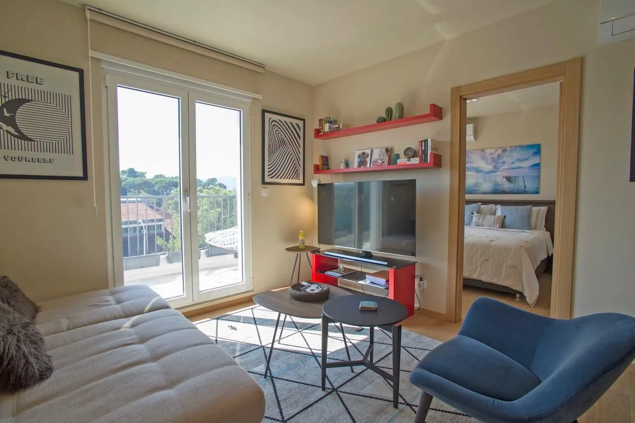 Prodaja, dvosoban stan, 64m², Pod Kuk, Tivat