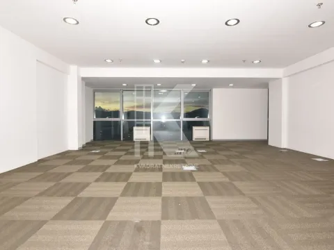 Rent, office space, 445m², Preko Morače, Podgorica - image 7
