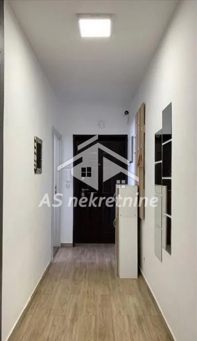 Rent, three bedroom apartment, 70m², Savski Venac, Beograd