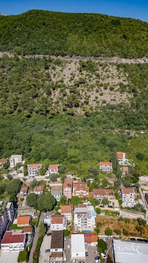 Prodaja, plac, 900m², Podkošljun, Budva