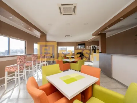 Izdavanje, poslovni prostor, 150m², Donja Gorica, Podgorica - image 15