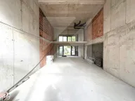 Izdavanje, poslovni prostor, 124m², Centar, Podgorica - image 3