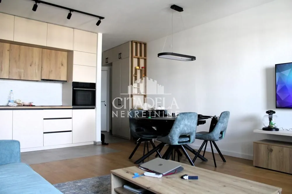 Prodaja, trosoban stan, 88m², Banjica, Voždovac Sve Podlokacije