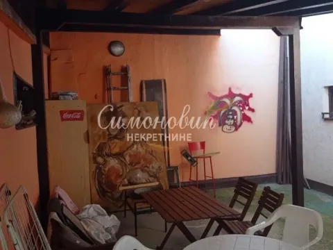 Prodaja, kuća, 187m², Zemun Cara Dušana, Zemun Sve Podlokacije - image 13