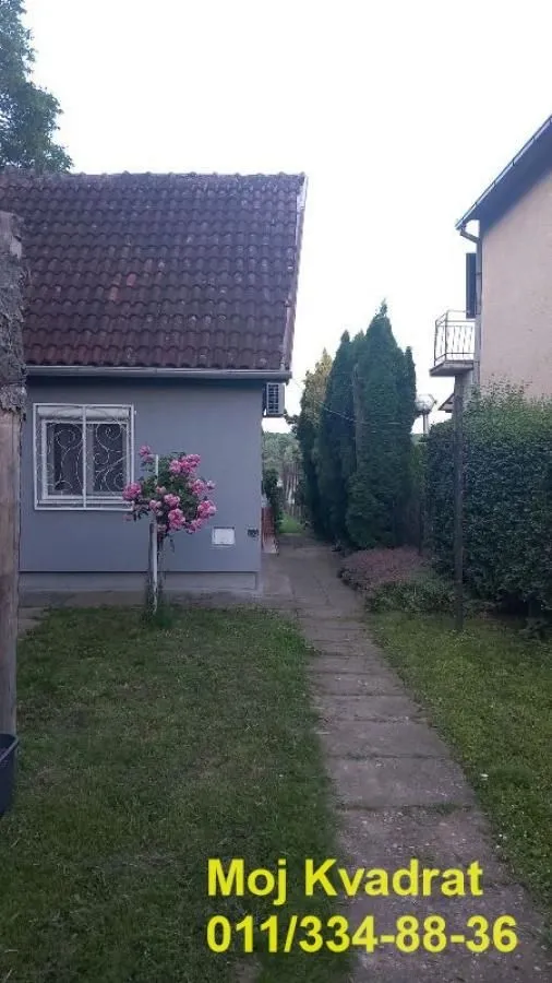 Prodaja, kuća, 214m², Stari Banovci, Stara Pazova