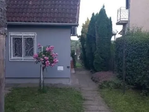 Prodaja, kuća, 214m², Stari Banovci, Stara Pazova - image 8