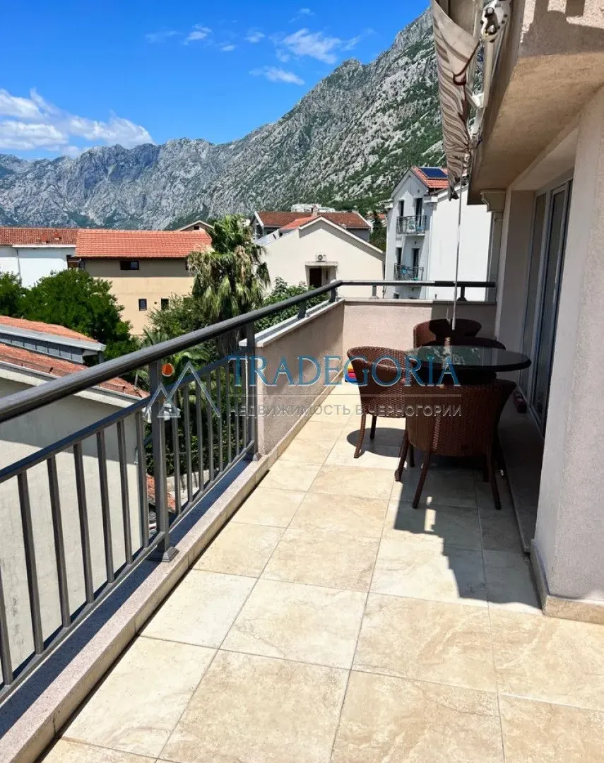 Prodaja, trosoban stan, 114m², Kotor, Crna Gora