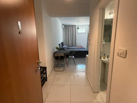 Prodaja, garsonjera, 25m², Kruševac, Podgorica - image 2