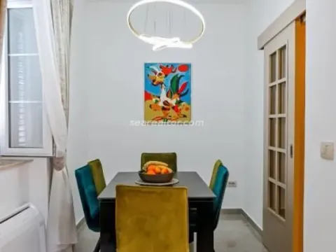 Prodaja, trosoban stan, 90m², Grad, Kotor - image 29