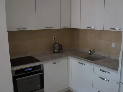 Prodaja, jednosoban stan, 45m², Lazi, Budva - image 5