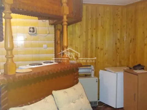 Rent, apartment, 26m², Čukarica, Beograd - image 3