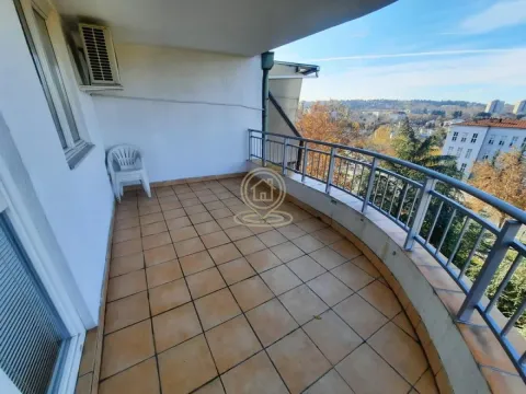 Izdavanje, stan, 172m², Vračar Sve Podlokacije, Beograd - image 2