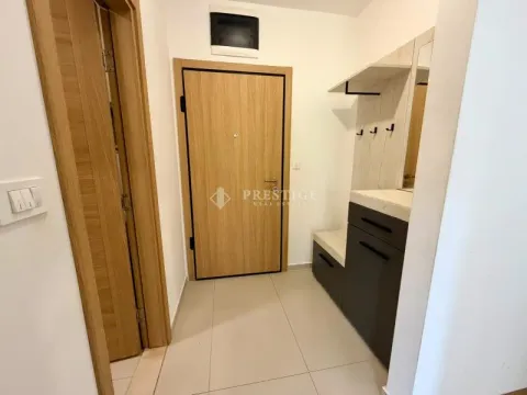 Rent, one bedroom apartment, 46m², City Kvart, Podgorica - image 8