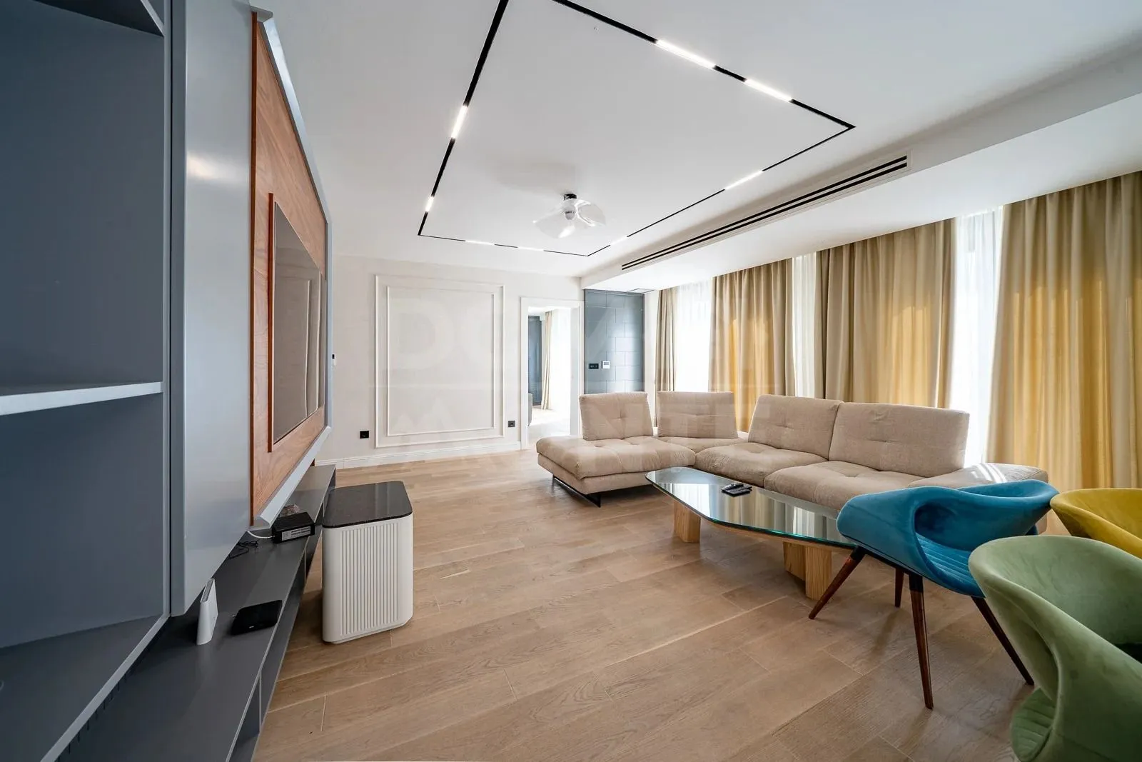 Rent, three bedroom apartment, 120m², Pod Kuk, Tivat