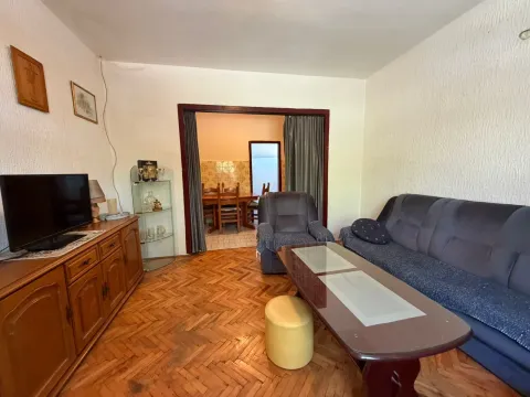 Sale, house, 112m², Beri, Podgorica - image 12