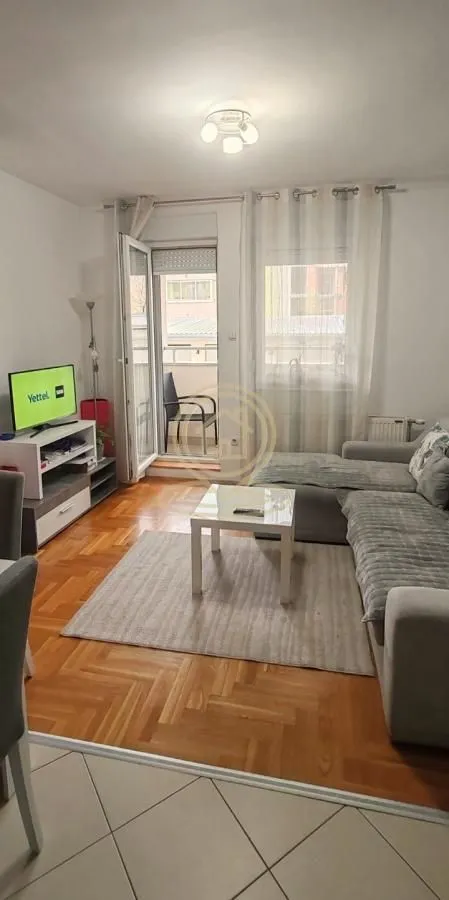 Izdavanje, dvosoban stan, 38m², Grbavica, Novi Sad Sve Podlokacije