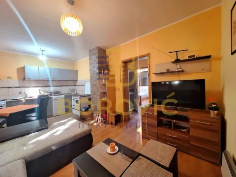 Sale, house, 202m², Vrčin, Grocka - image 8