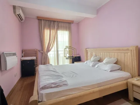 Prodaja, dvosoban stan, 81m², Podgorica, Crna Gora - image 2