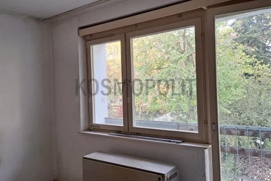 Prodaja, trosoban stan, 76m², Cerak, Beograd