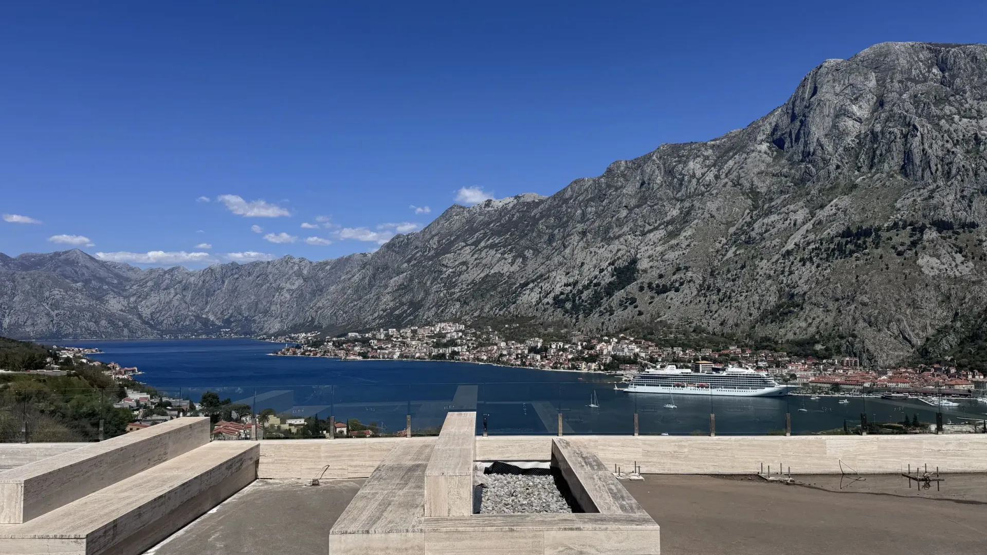 Prodaja, petosoban stan, 173m², Kotor, Crna Gora