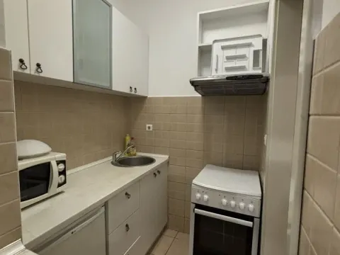 Rent, one bedroom apartment, 30m², Preko Morače, Podgorica - image 6