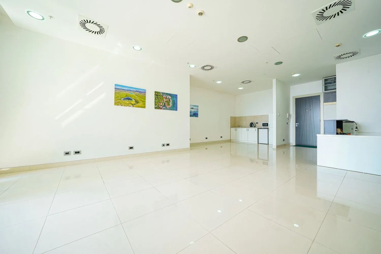 Sale, office space, 70m², Budva, Crna Gora