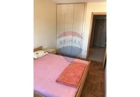 Izdavanje, jednosoban stan, 45m², Stari Aerodrom, Podgorica - image 3