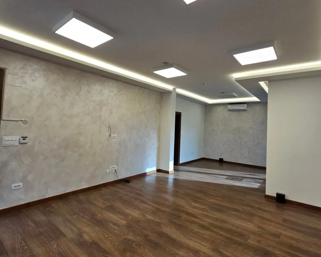 Izdavanje, kuća, 160m², Dalmatinska ulica, Podgorica