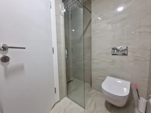 Izdavanje, jednosoban stan, 45m², Bečići, Budva - image 9