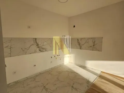 Prodaja, četvorosoban stan, 95m², Avijatičarsko naselje, Novi Sad Sve Podlokacije - image 2