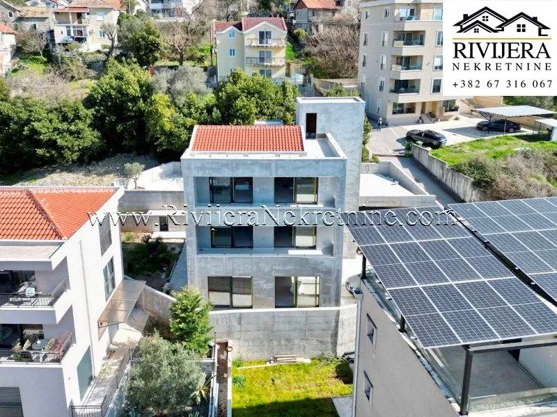 Prodaja, kuća, 300m², Kalimanj, Tivat