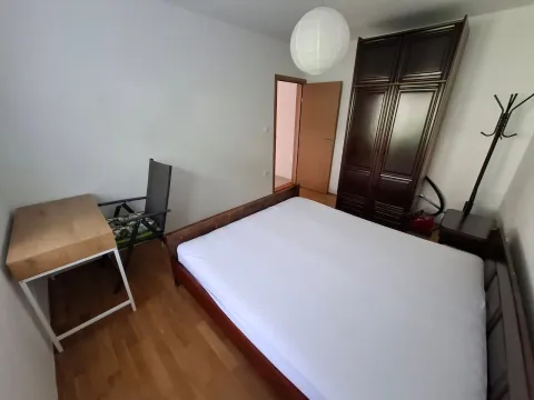 Izdavanje, dvosoban stan, 70m², Radanovići, Kotor - image 7