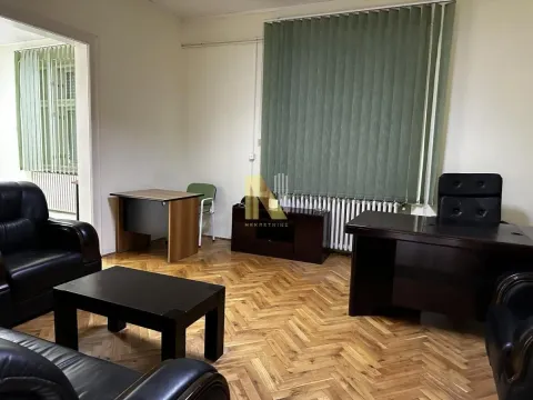 Izdavanje, poslovni prostor, 105m², Grbavica, Novi Sad Sve Podlokacije - image 9