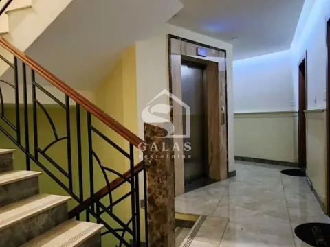Izdavanje, dvosoban stan, 43m², Vračar Sve Podlokacije, Beograd - image 19