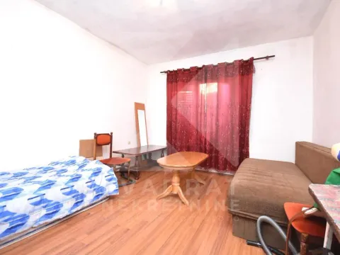 Prodaja, kuća, 83m², Rogami, Podgorica - image 10