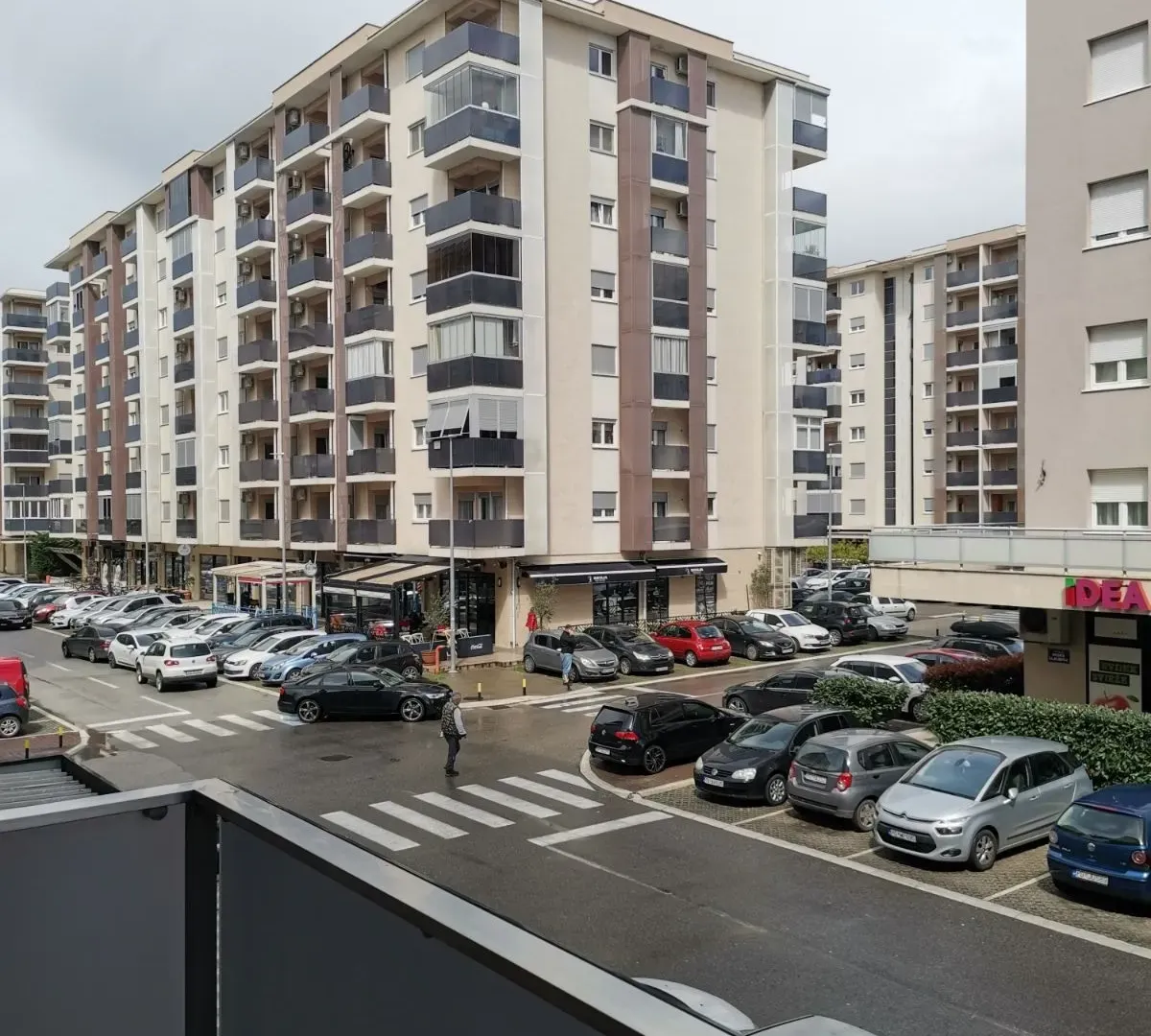 Izdavanje, jednosoban stan, 46m², City Kvart, Podgorica