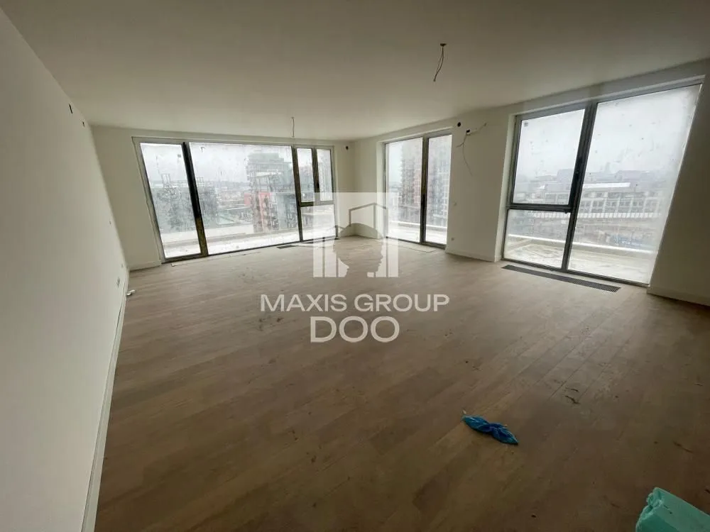 Prodaja, četvorosoban stan, 224m², Savski Venac, Beograd