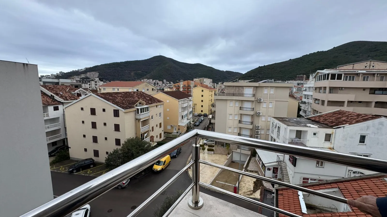 Rent, two bedroom apartment, 55m², Velji Vinogradi, Budva