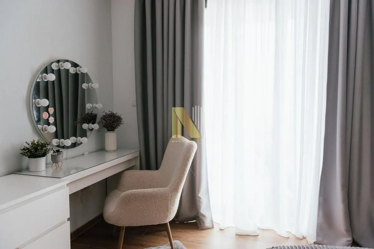 Izdavanje, trosoban stan, 105m², Sremska Kamenica, Petrovaradin