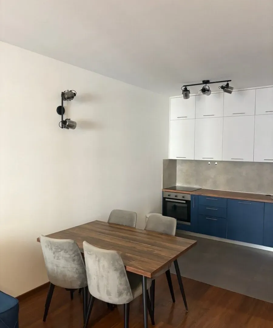 Izdavanje, jednosoban stan, 50m², Master Kvart, Podgorica