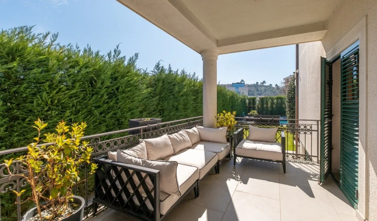 Sale, house, 500m², Zabjelo, Podgorica