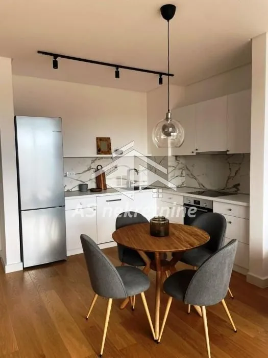 Rent, two bedroom apartment, 53m², Vračar Sve Podlokacije, Beograd