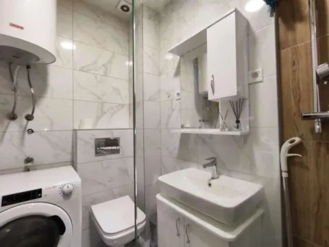 Izdavanje, dvosoban stan, 80m², Zabjelo, Podgorica - image 8