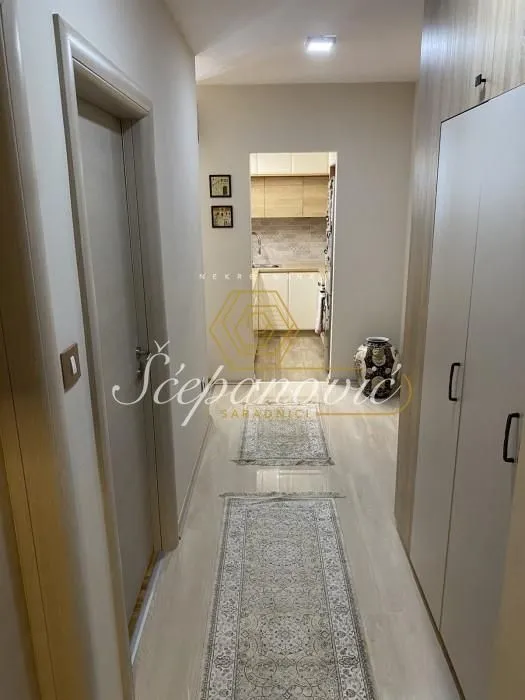 Prodaja, dvosoban stan, 55m², Bulevar patrijarha Pavla, Novi Sad Sve Podlokacije