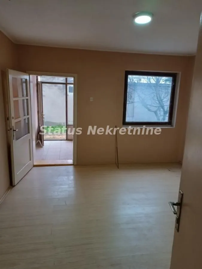 Sale, house, 122m², Šid, Srbija