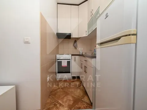 Izdavanje, garsonjera, 30m², Zagorič, Podgorica - image 5