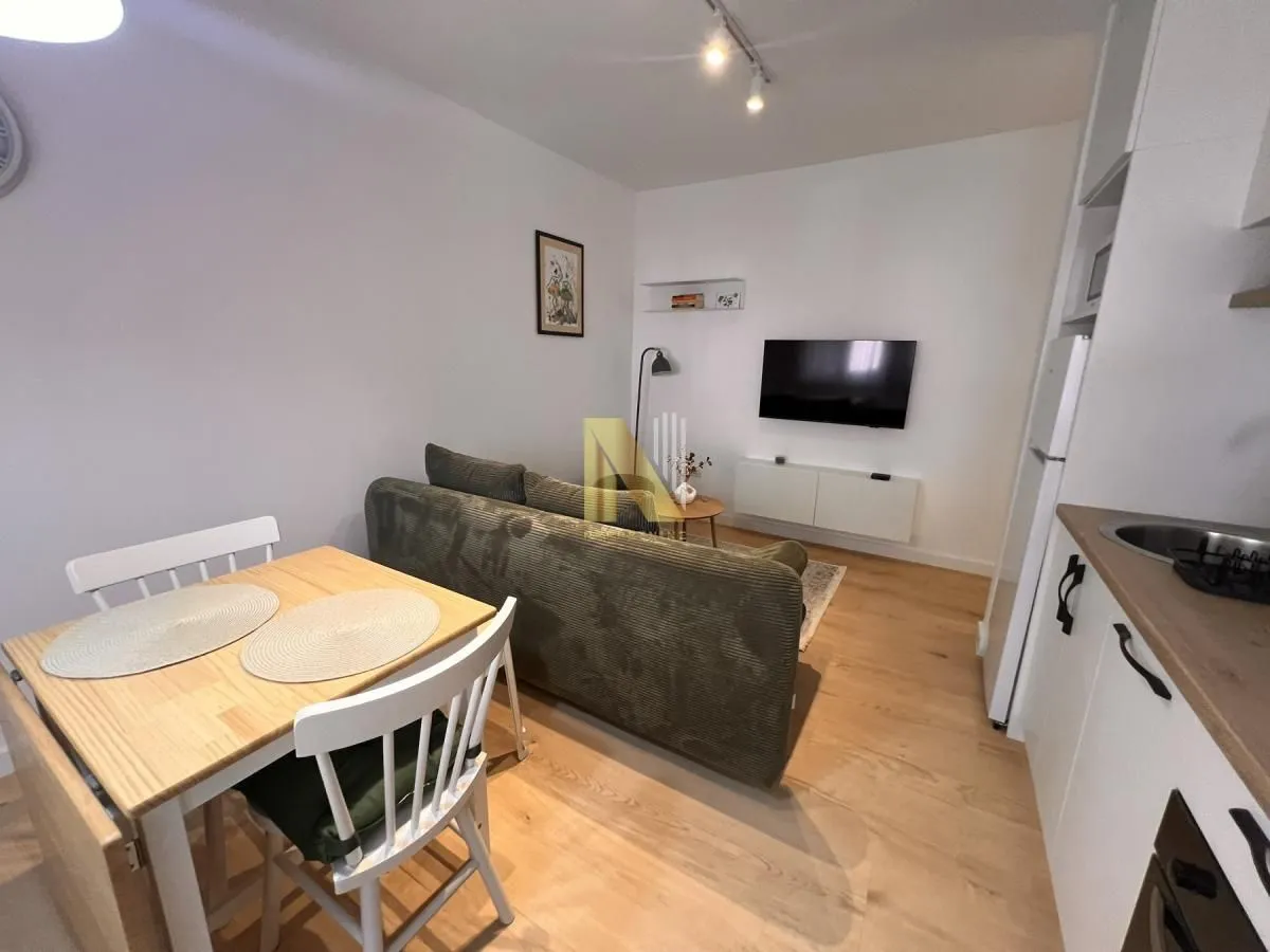 Izdavanje, jednosoban stan, 40m², Podbara, Novi Sad Sve Podlokacije