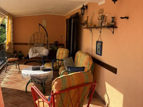 Prodaja, dvosoban stan, 117m², Sutomore, Bar - image 13