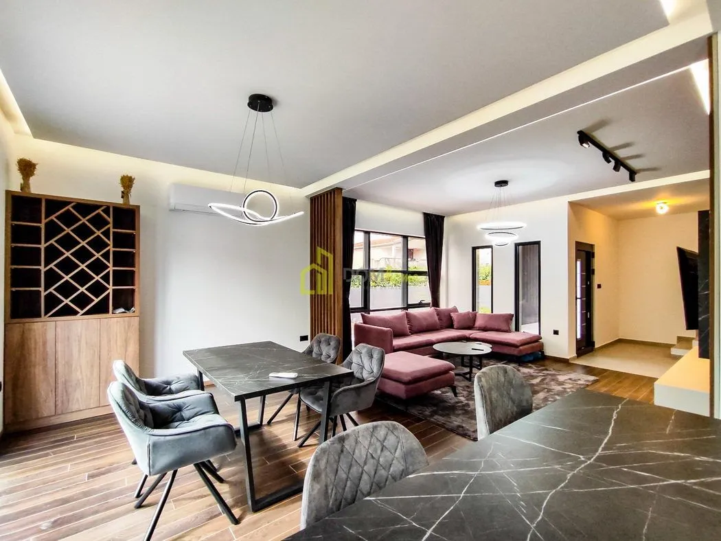 Rent, house, 150m², Donja Gorica, Podgorica