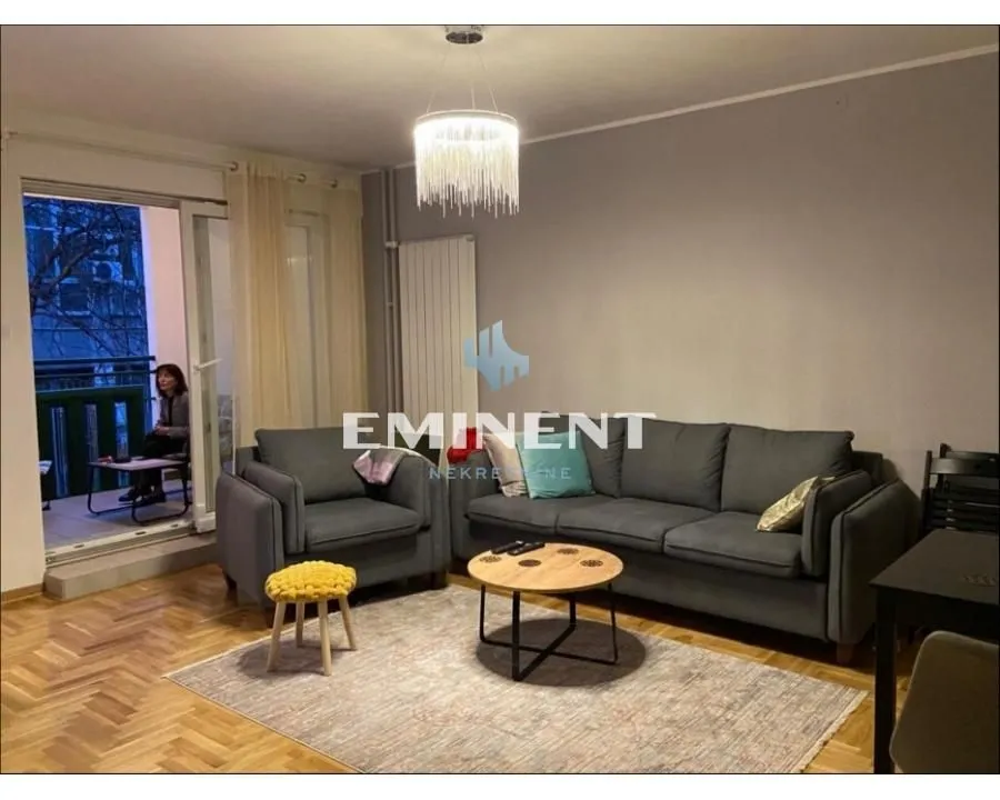 Izdavanje, dvosoban stan, 49m², Stari Grad, Beograd